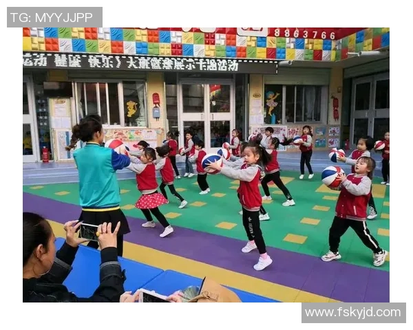 幼儿园篮球操拍球动作的趣味教学与锻炼方法分享